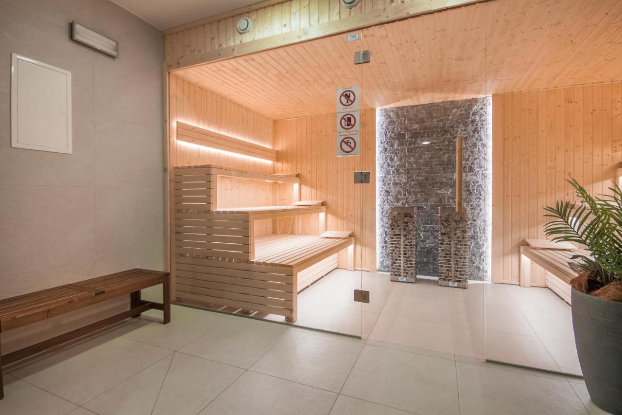 Apartserwis - Gorace Zrodla Apartament Czerwone Wierchy زاكوباني المظهر الخارجي الصورة