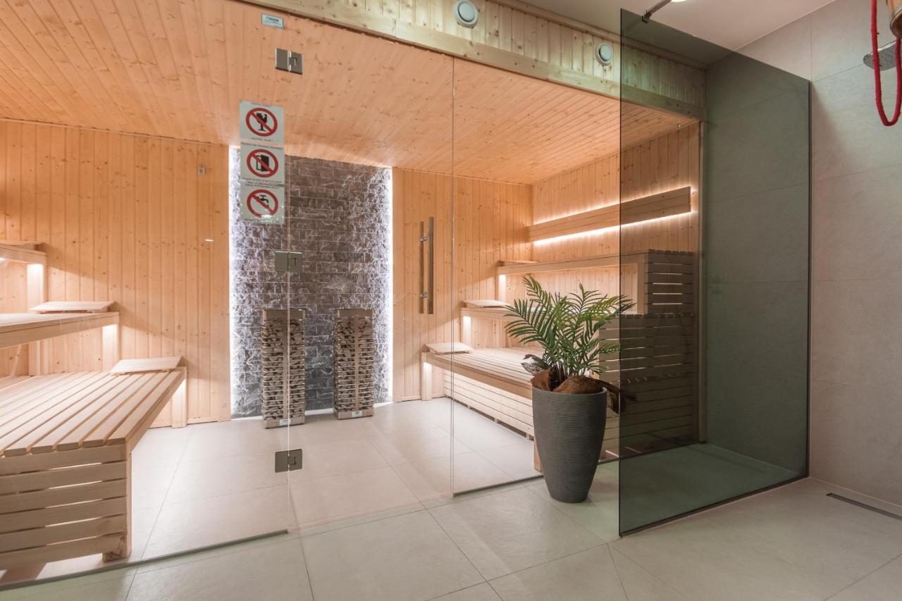 Apartserwis - Gorace Zrodla Apartament Czerwone Wierchy زاكوباني المظهر الخارجي الصورة