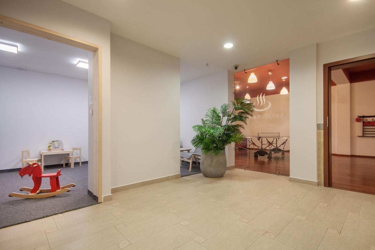 Apartserwis - Gorace Zrodla Apartament Czerwone Wierchy زاكوباني المظهر الخارجي الصورة